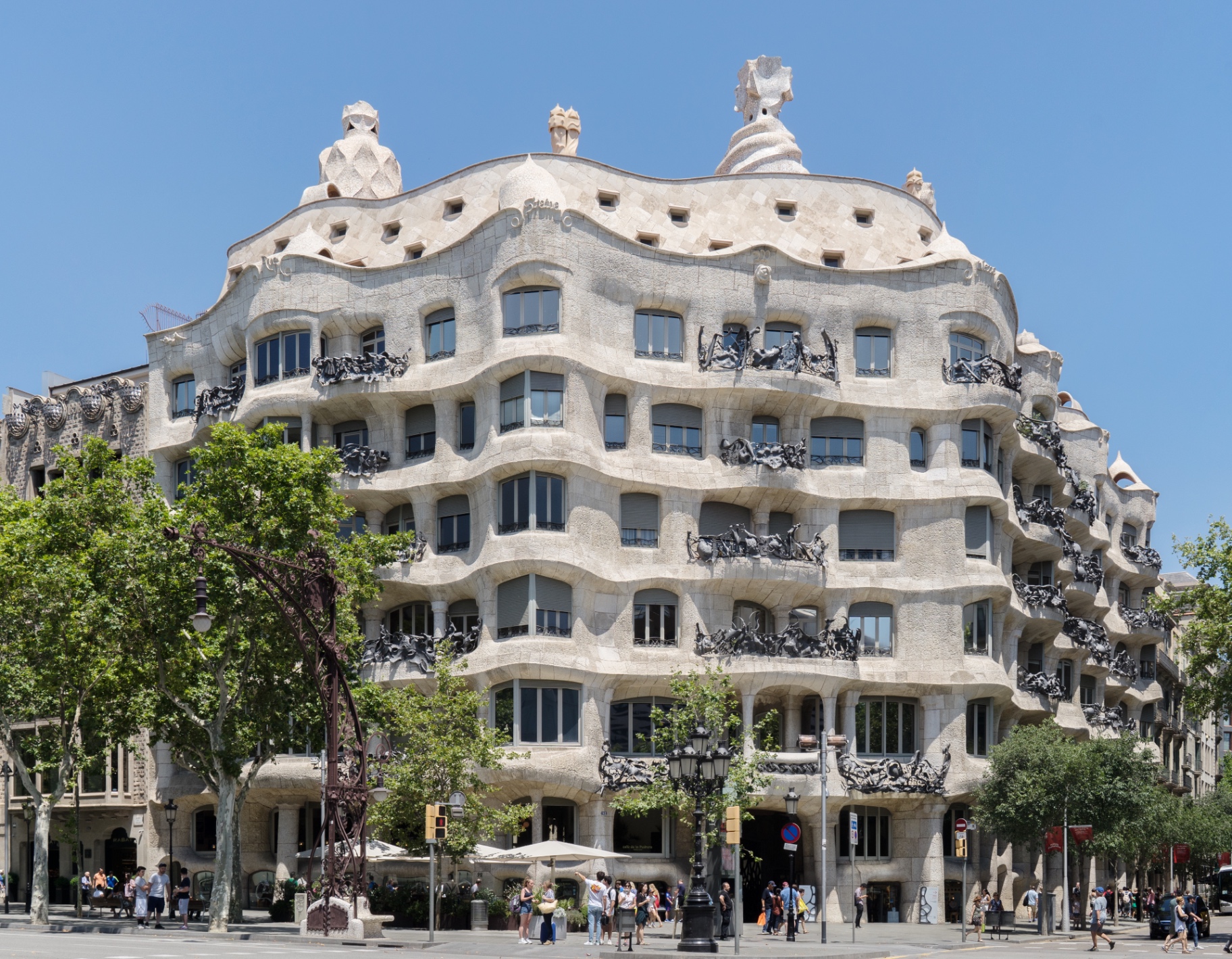 Casa Milà — La Pedrera